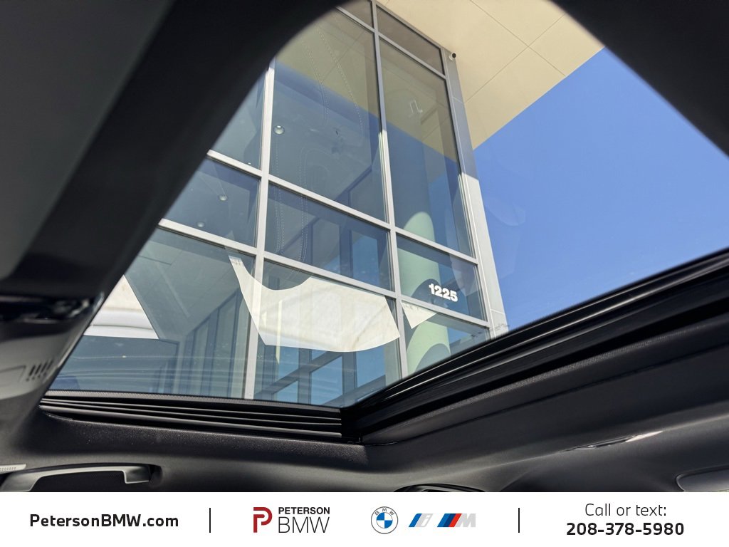 Certified 2025 BMW 330i xDrive Sedan w/ Premium Package image 39