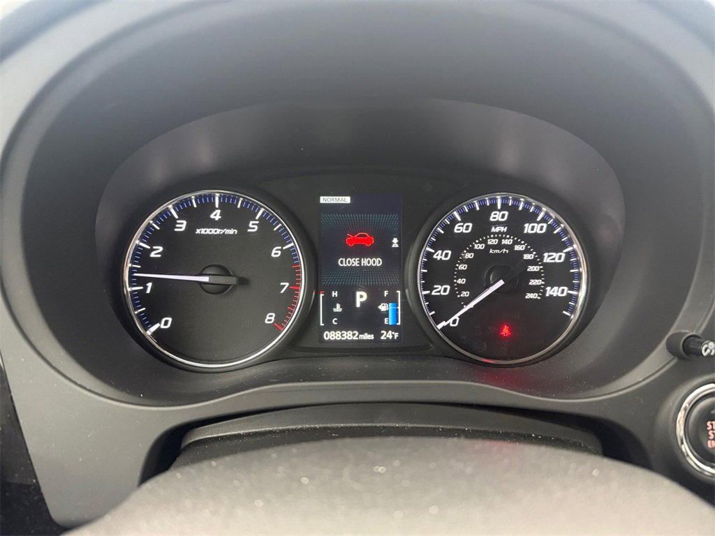 Used 2016 Mitsubishi Outlander GT image 16