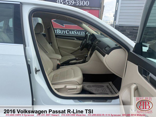 Used 2016 Volkswagen Passat 1.8T R-Line image 12