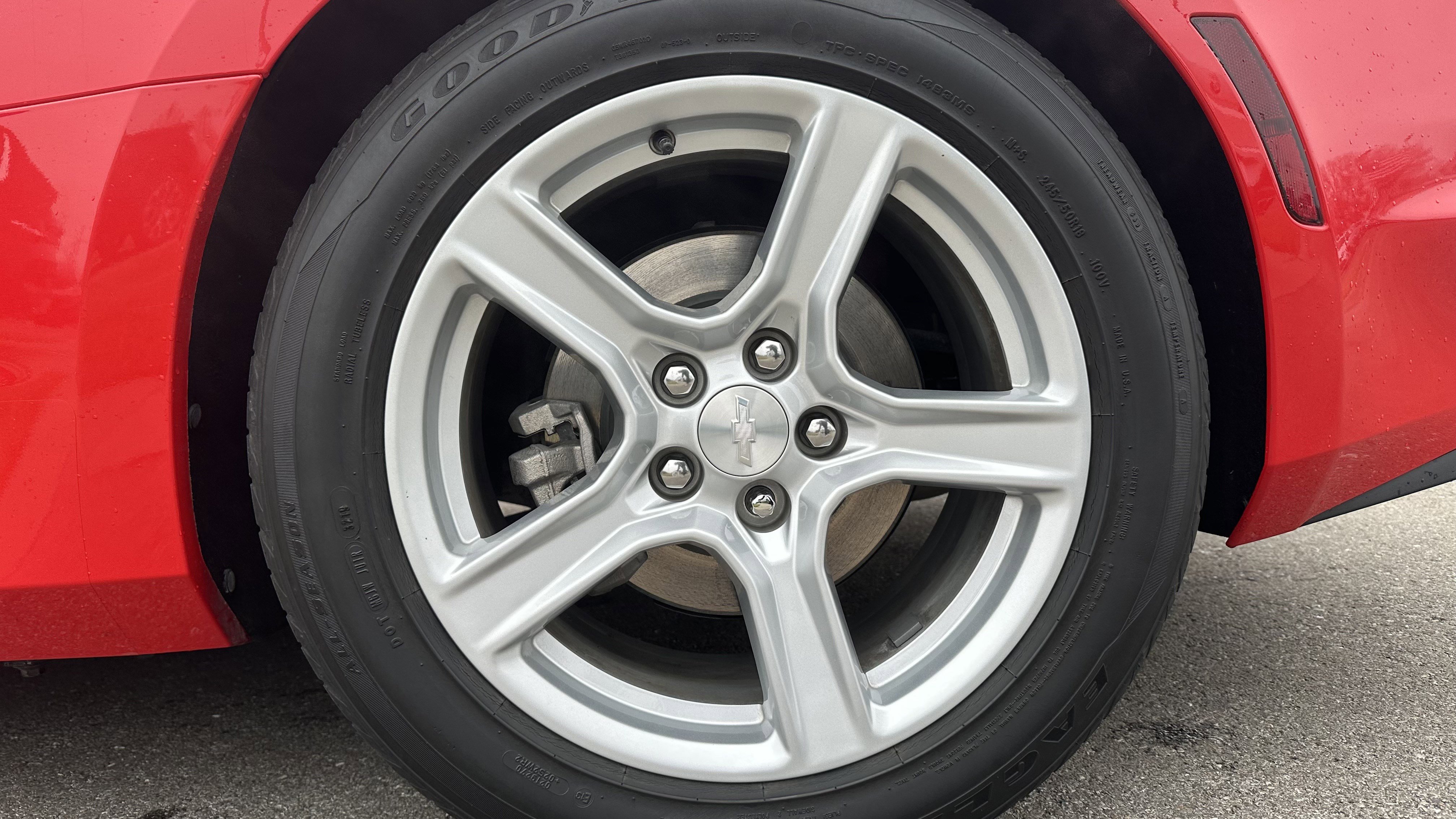 Used 2020 Chevrolet Camaro LT image 13