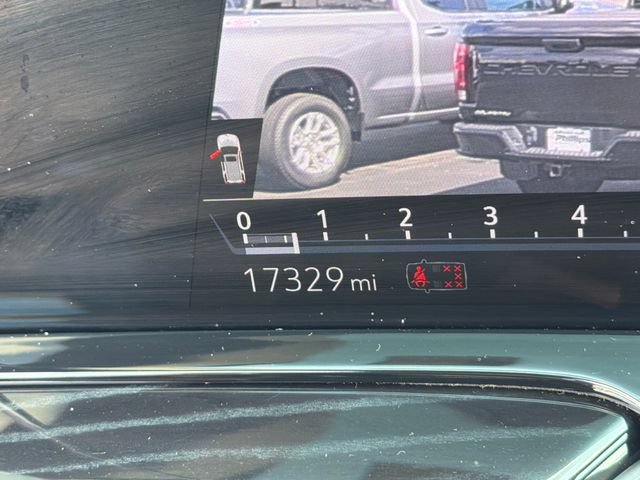 Certified 2024 Cadillac Escalade Sport w/ LPO, ONYX Package AWD/4WD image 16