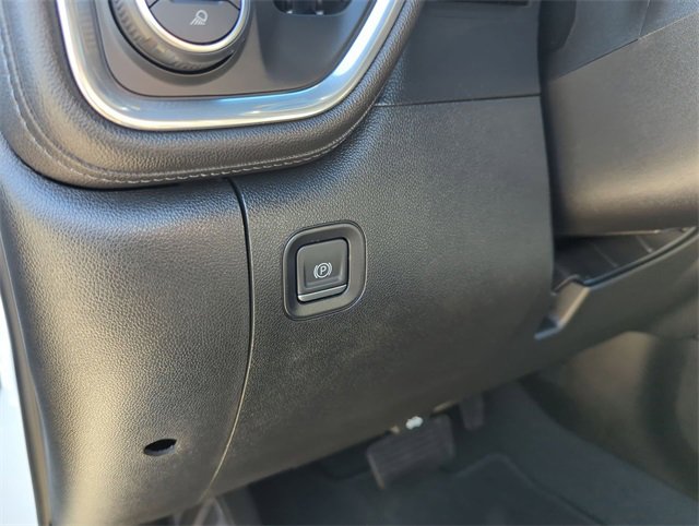 Certified 2021 Chevrolet Silverado 2500 High Country w/ Technology Package image 35