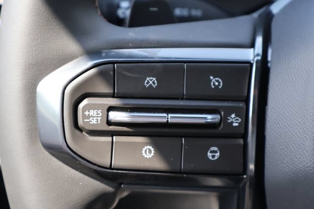 New 2026 GMC Acadia AT4 w/ Super Cruise Package AWD/4WD image 8