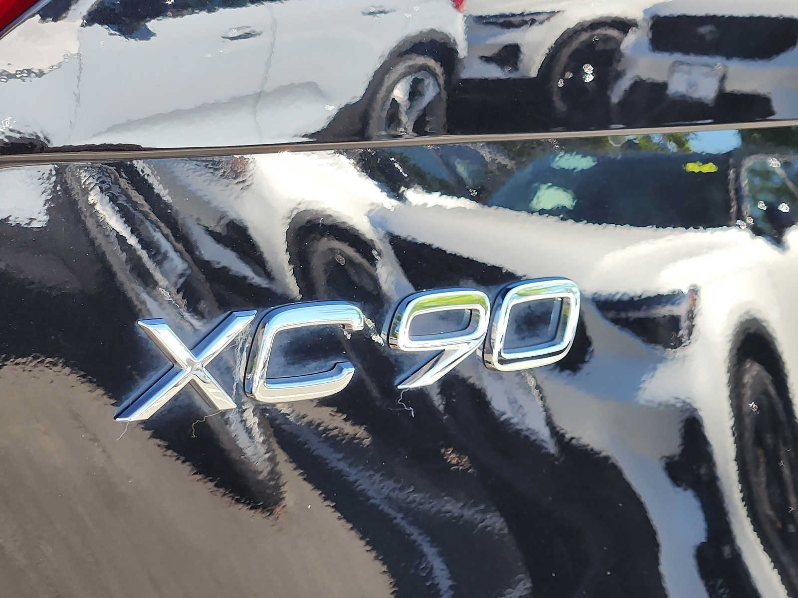Certified 2024 Volvo XC90 T8 Ultimate w/ Protection Package Premier AWD/4WD image 27