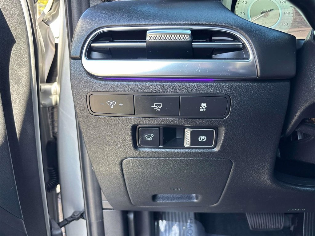 Used 2024 Hyundai Palisade Calligraphy image 25