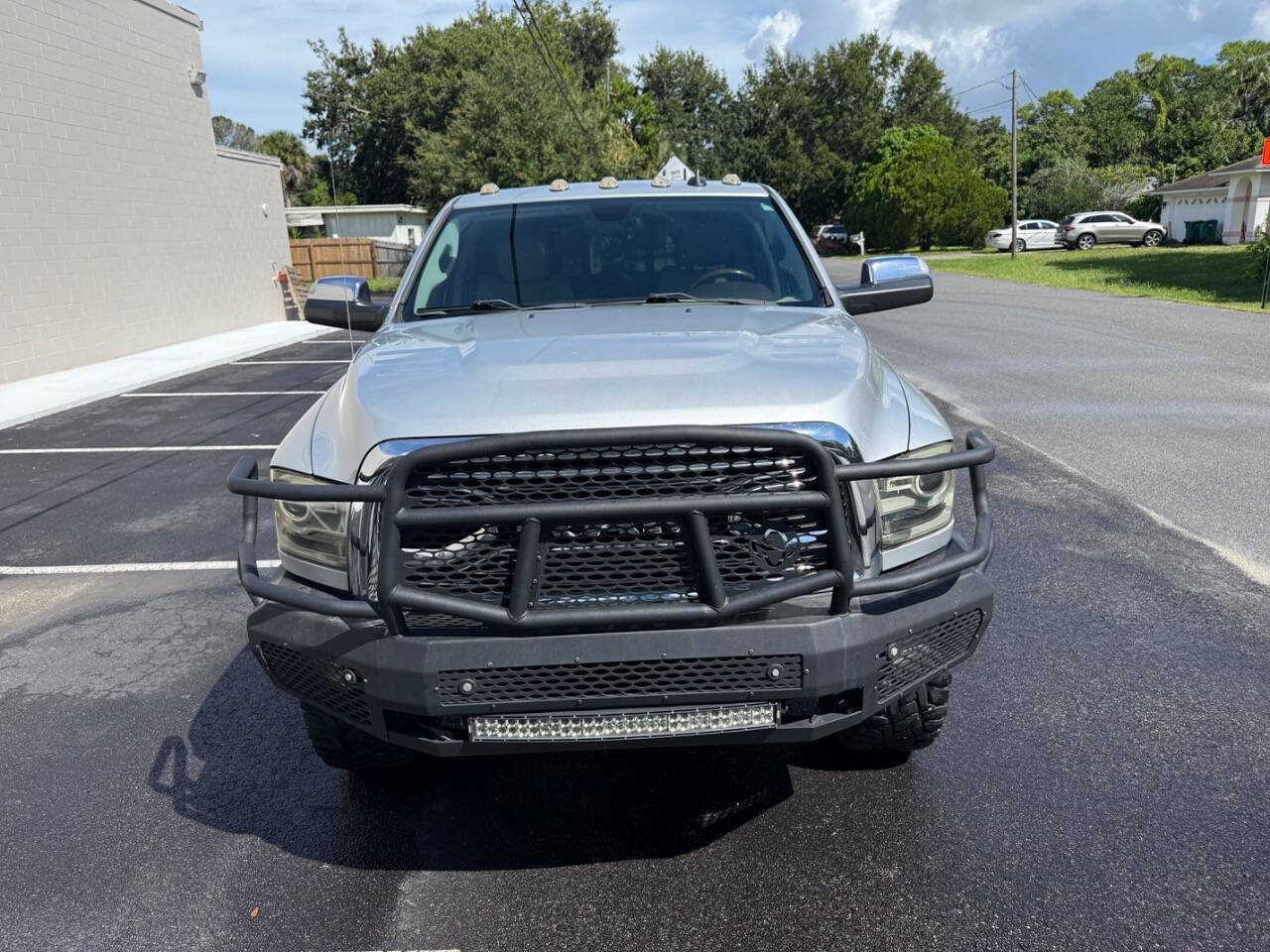 Used 2018 RAM 3500 Laramie Longhorn w/ Max Tow Package image 13