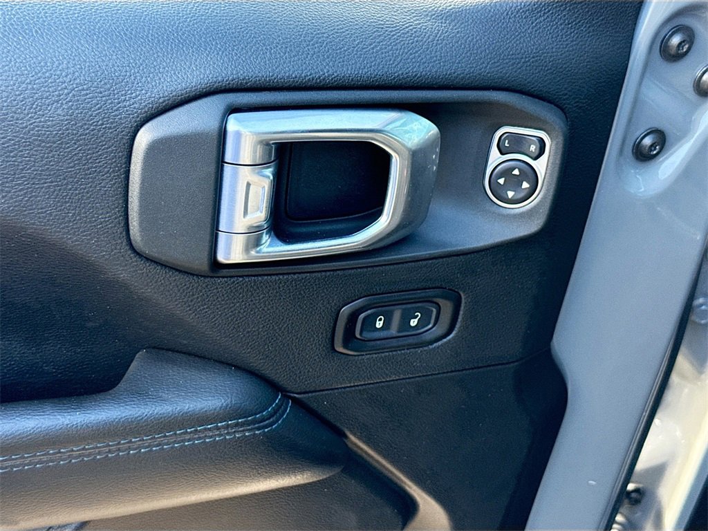 Used 2021 Jeep Wrangler Unlimited Rubicon 4xe w/ Safety Group image 19