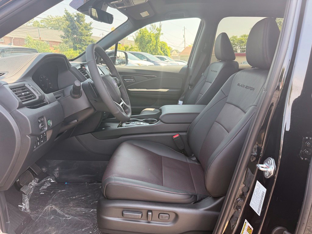 New 2026 Honda Ridgeline Black Edition image 11