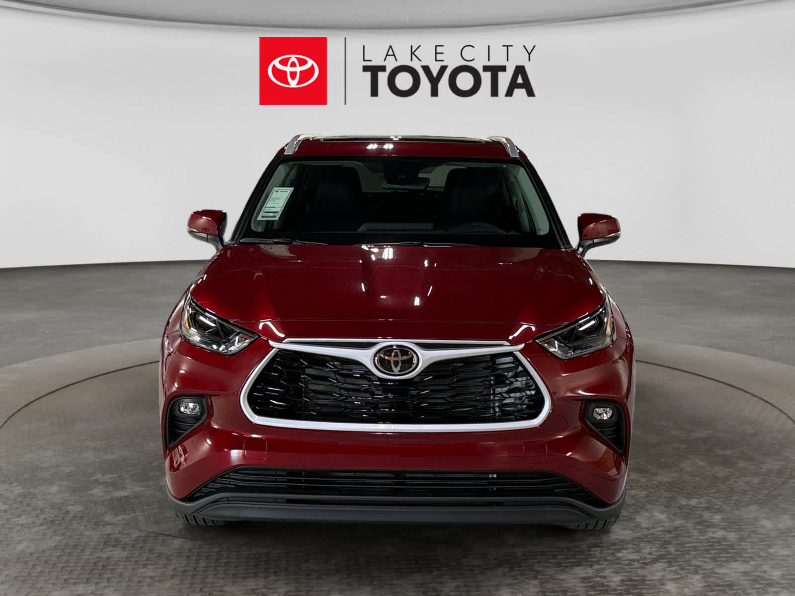 New 2026 Toyota Highlander XLE AWD/4WD image 10
