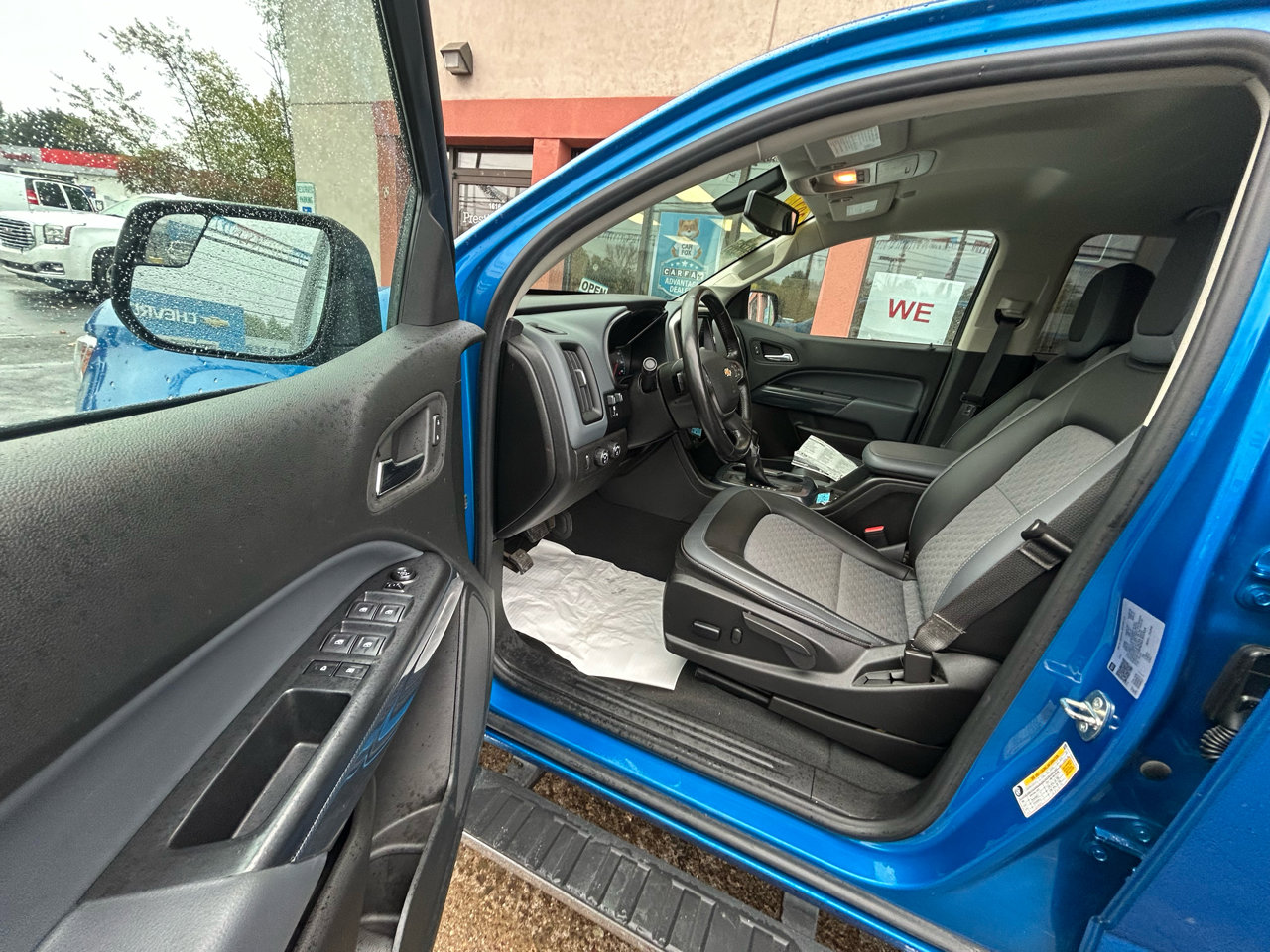 Used 2022 Chevrolet Colorado Z71 image 10