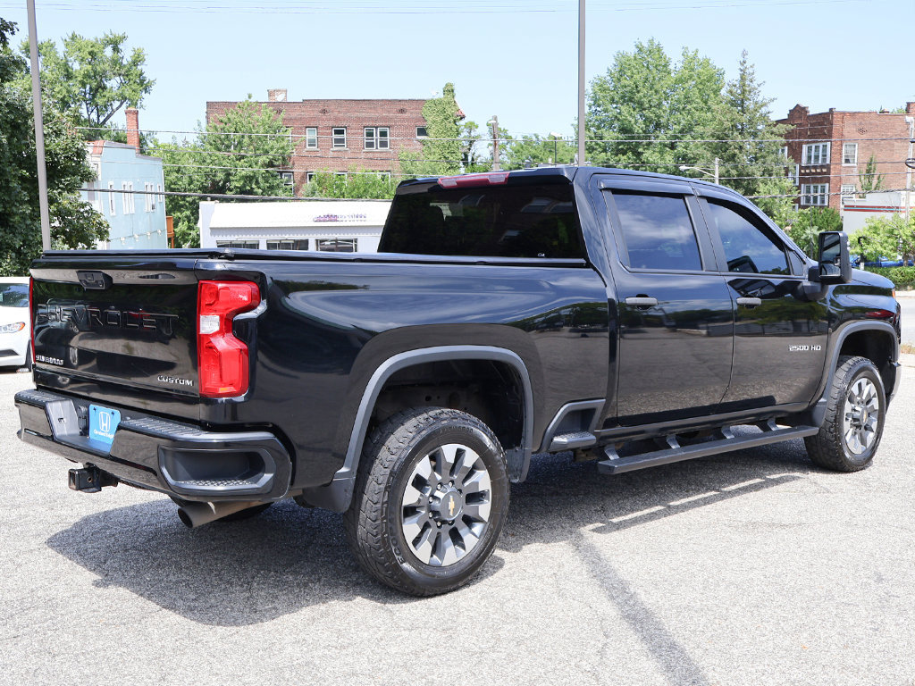 Used 2021 Chevrolet Silverado 2500 Custom w/ Custom Value Package AWD/4WD image 7