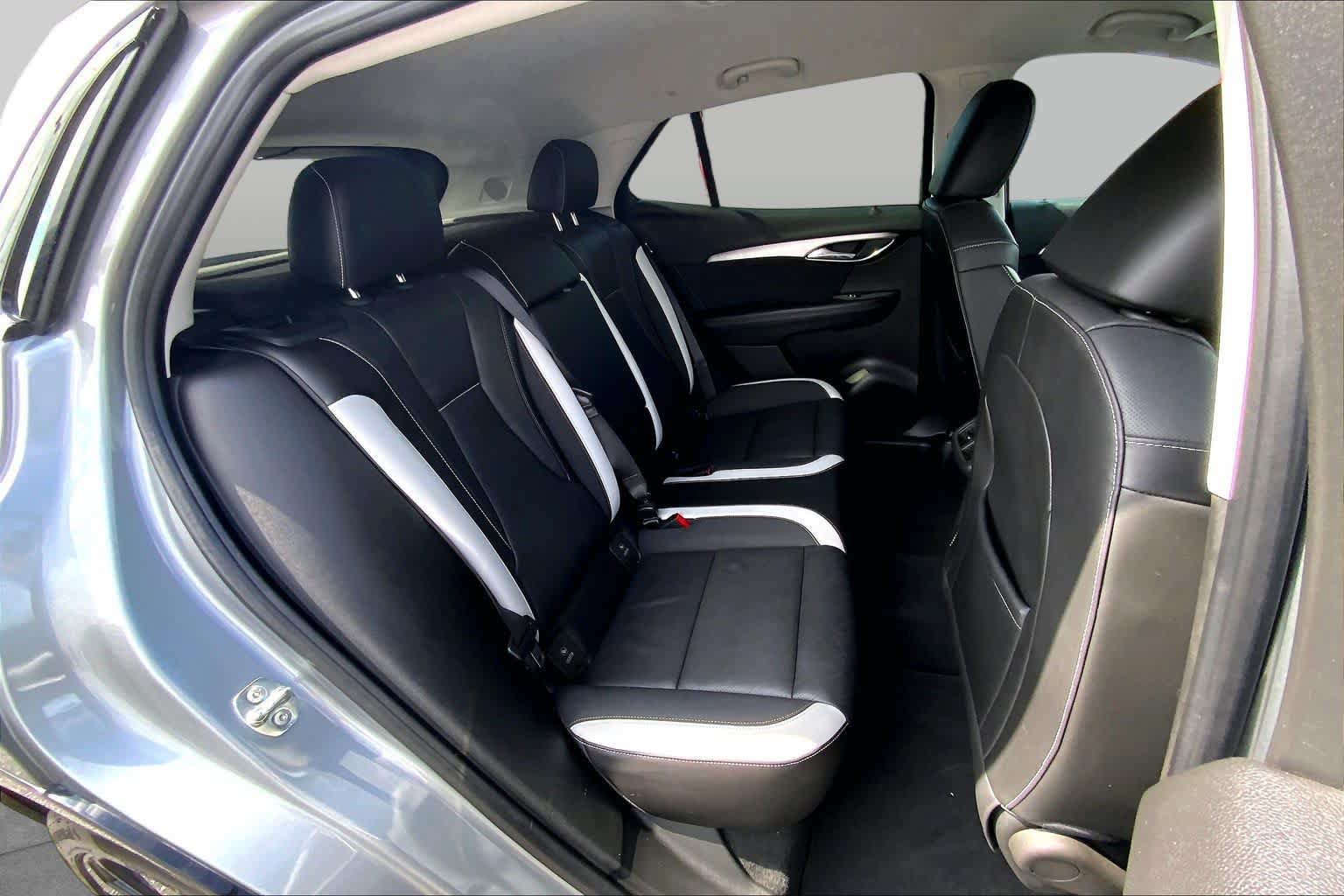 Used 2024 Buick Envision Sport Touring AWD/4WD image 20