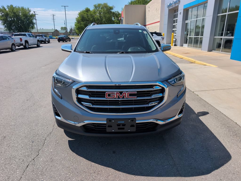 Used 2020 GMC Terrain SLT w/ Preferred Package AWD/4WD image 3