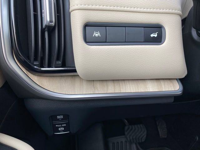 New 2026 Nissan Armada Platinum image 15