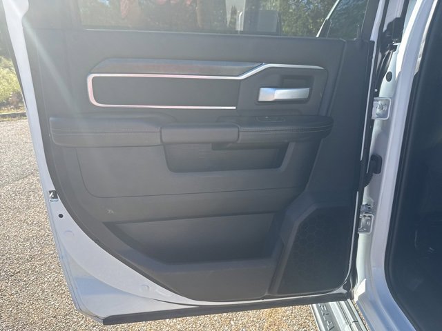 Used 2024 RAM 2500 Big Horn image 11