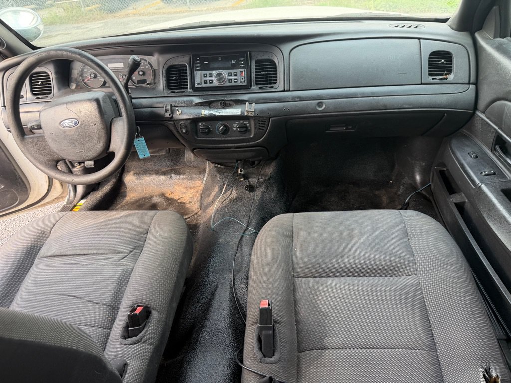 Used 2008 Ford Crown Victoria Police Interceptor RWD image 35