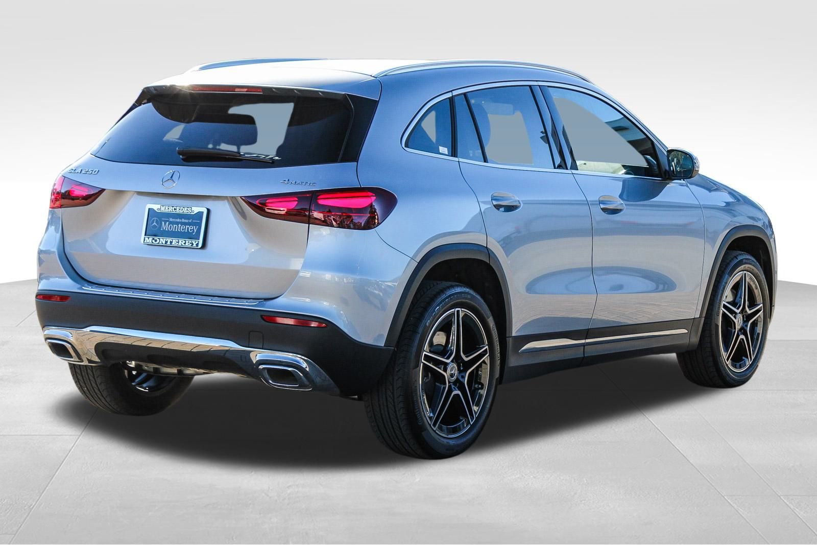 Certified 2026 Mercedes-Benz GLA 250 4MATIC image 9