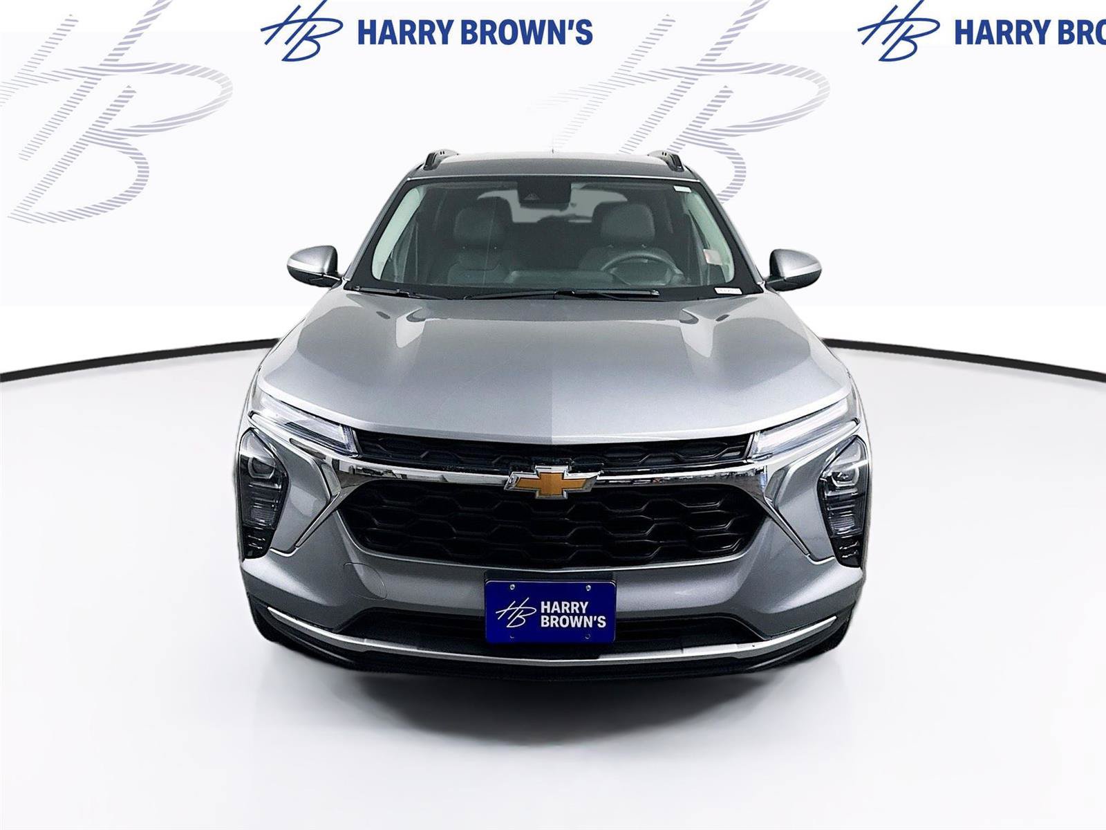 Used 2025 Chevrolet Trax LT FWD image 24