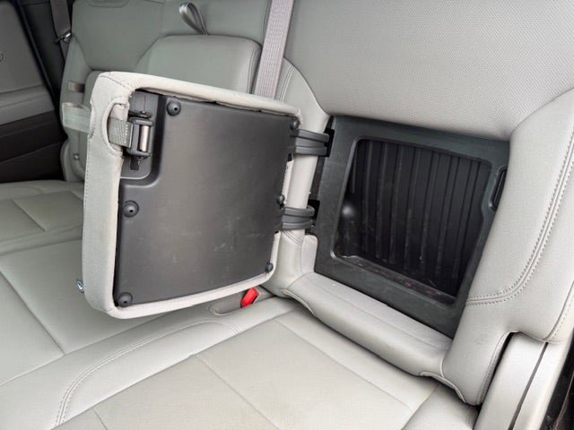 Used 2023 Chevrolet Silverado 1500 LTZ w/ LTZ Premium Package AWD/4WD image 19