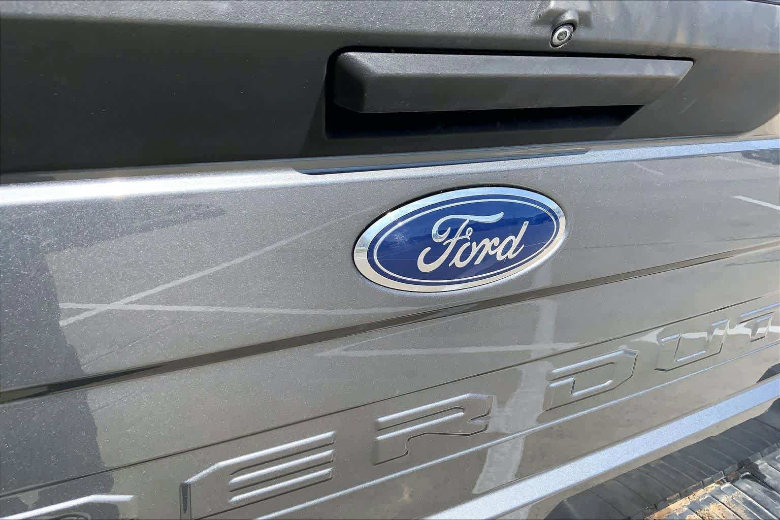 Used 2022 Ford F250 XLT w/ XLT Value Package AWD/4WD image 30
