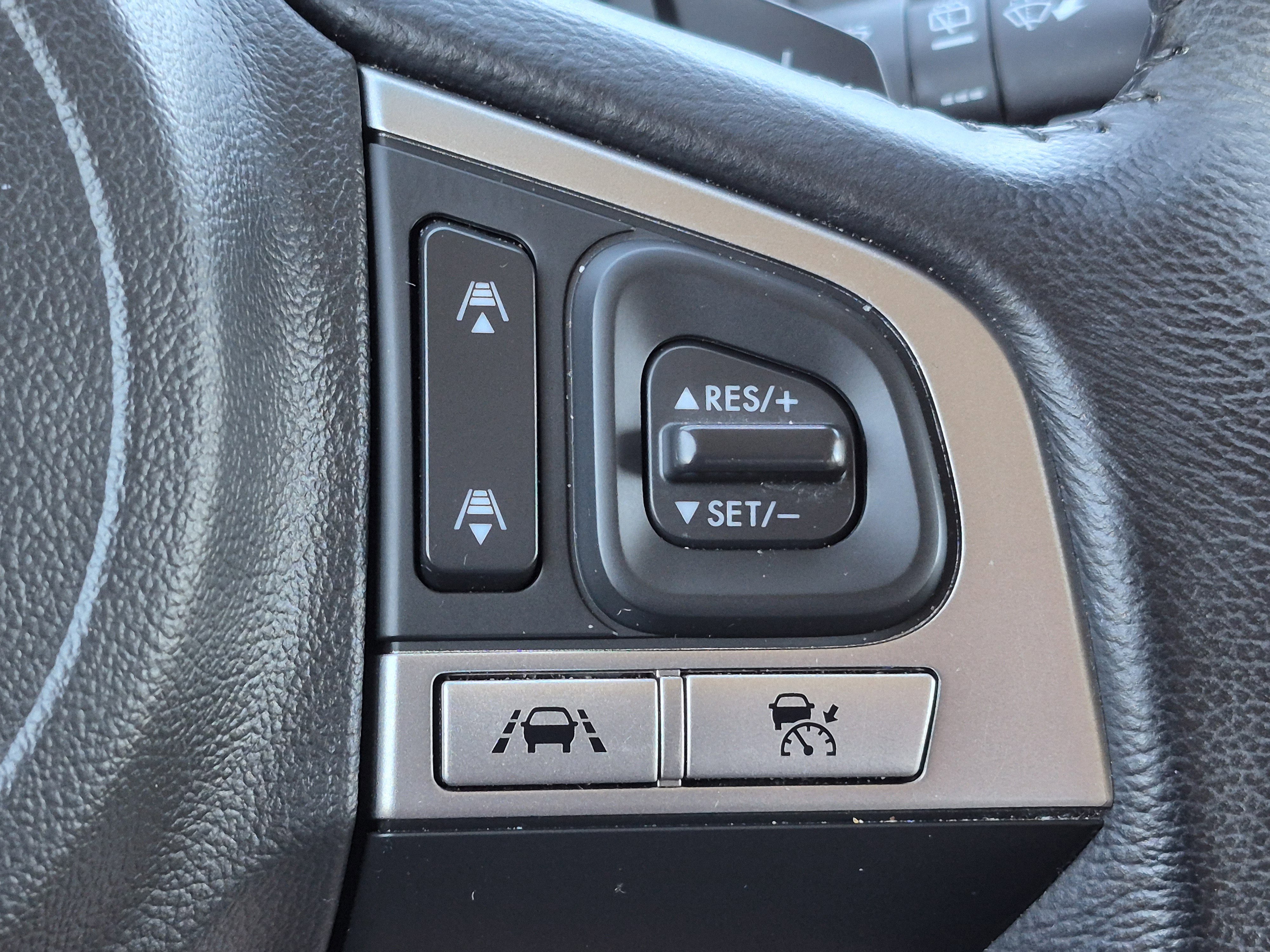 Used 2016 Subaru Outback 2.5i Limited AWD/4WD image 19