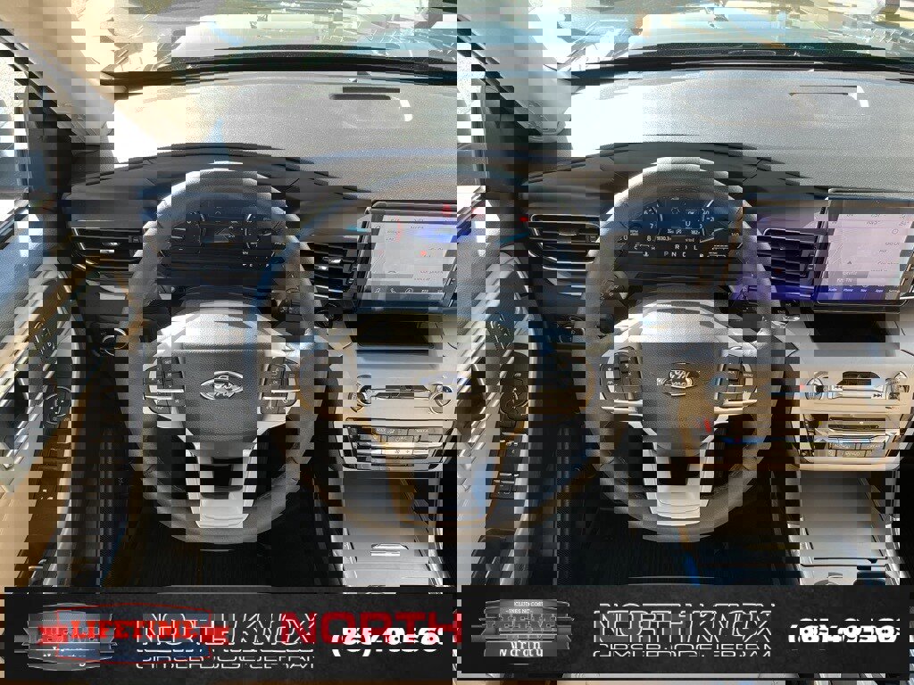 Used 2023 Ford Explorer XLT w/ Equipment Group 202A image 14