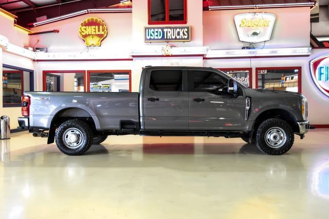 Used 2023 Ford F350 XL w/ 360-Degree Camera Package AWD/4WD image 9