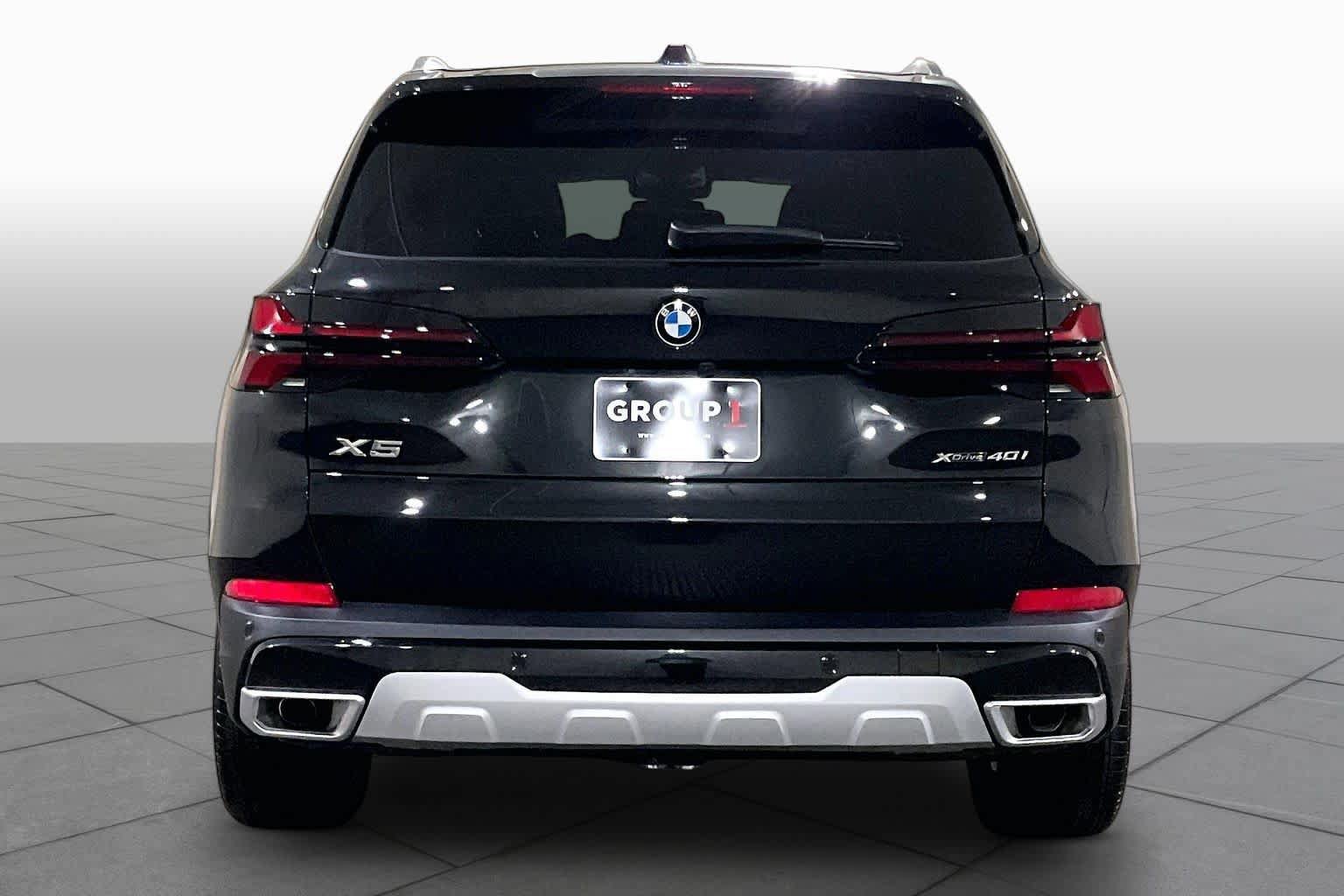 Used 2026 BMW X5 xDrive40i w/ Premium Package AWD/4WD image 4