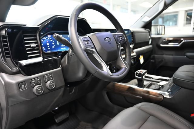 New 2026 Chevrolet Silverado 1500 LT Trail Boss w/ LT Trail Boss Premium Package AWD/4WD image 22
