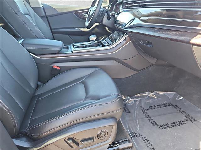 Used 2022 Audi Q8 Premium Plus image 21