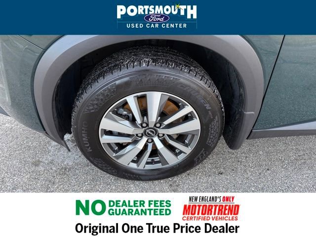Used 2025 Nissan Pathfinder SL image 28