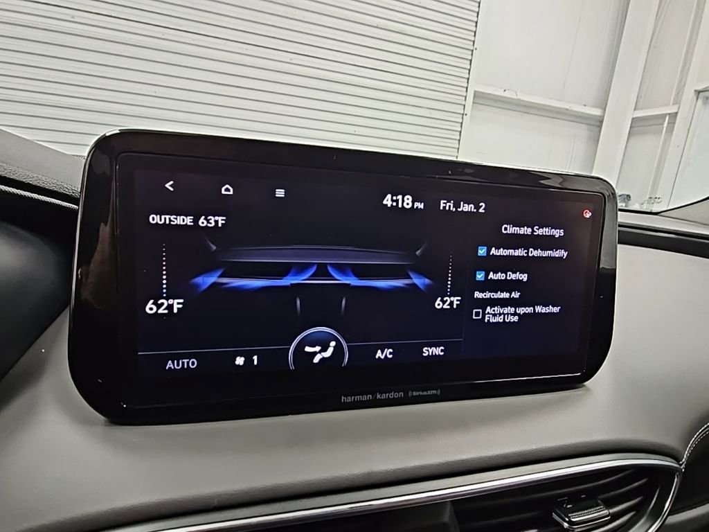 Used 2022 Hyundai Santa Fe Limited image 16