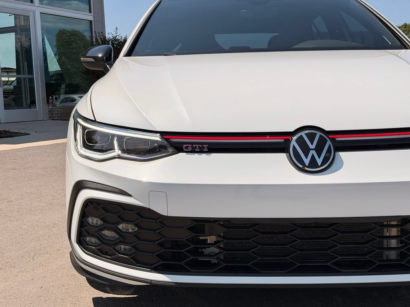 Used 2024 Volkswagen GTI SE w/ SE Leather Seats Package FWD image 9