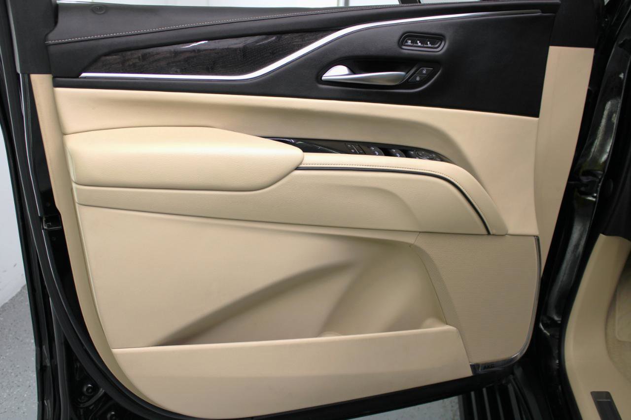 Used 2022 Cadillac Escalade Premium Luxury w/ Performance Package RWD image 36