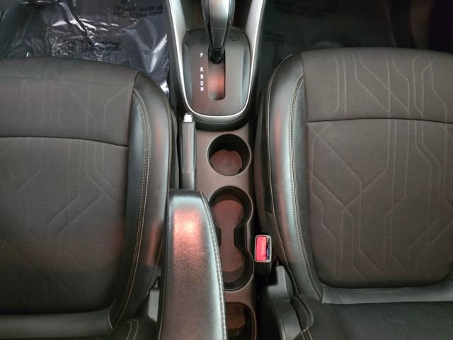 Used 2021 Chevrolet Trax LT w/ Driver Confidence Package image 14