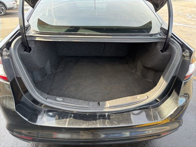 Used 2014 Ford Fusion Titanium image 27