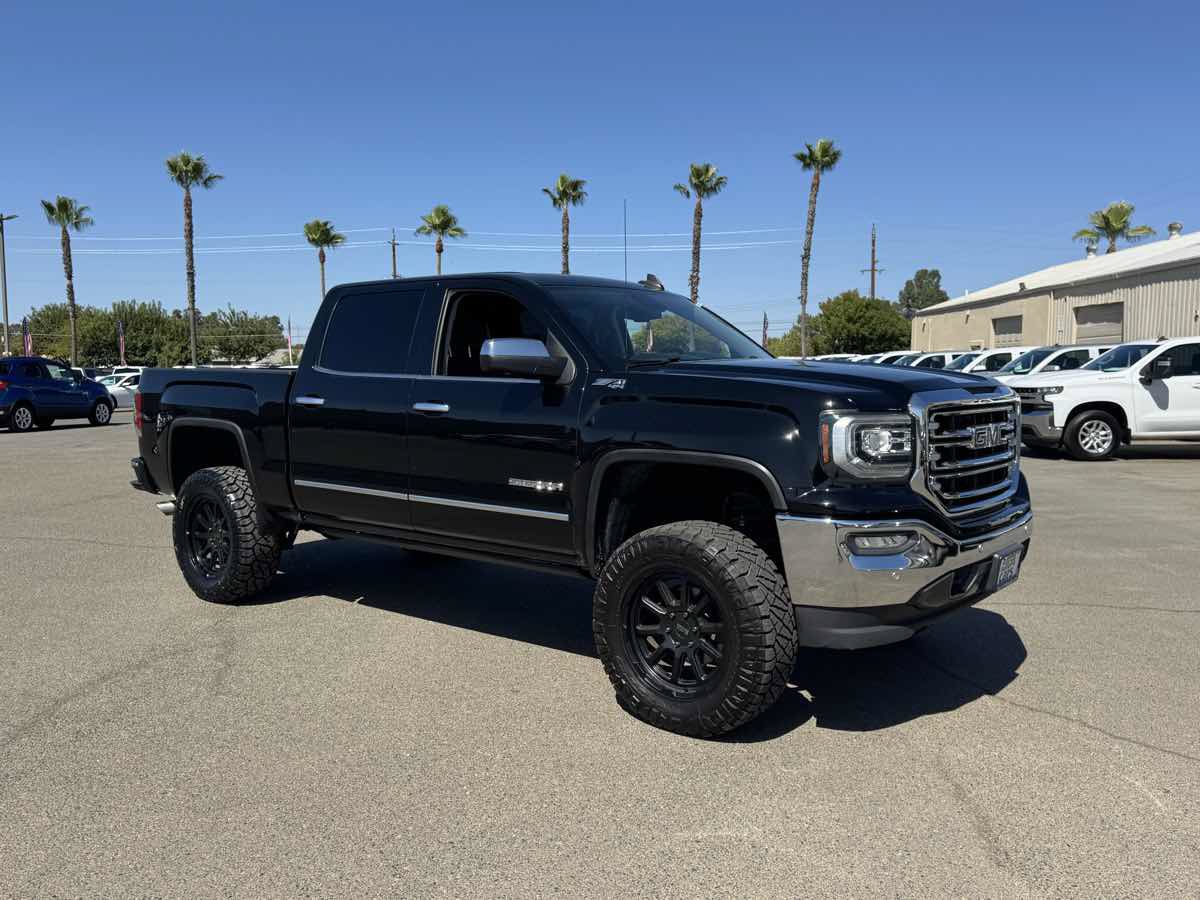 Used 2018 GMC Sierra 1500 SLT AWD/4WD image 13