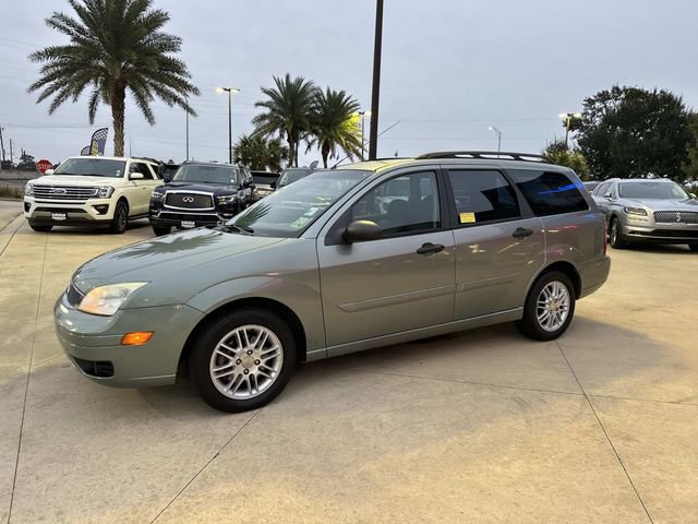 Used 2005 Ford Focus ZXW Wagon image 4