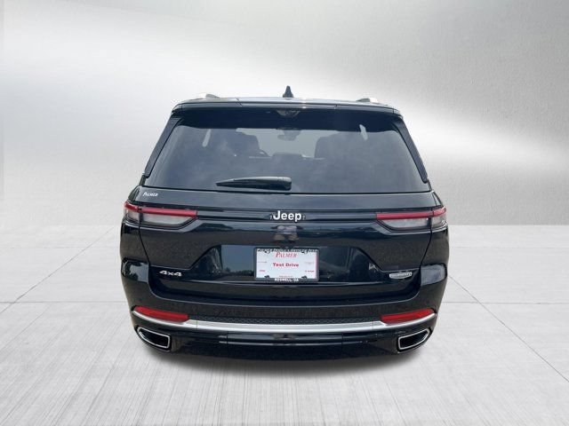 Used 2022 Jeep Grand Cherokee Summit AWD/4WD image 7