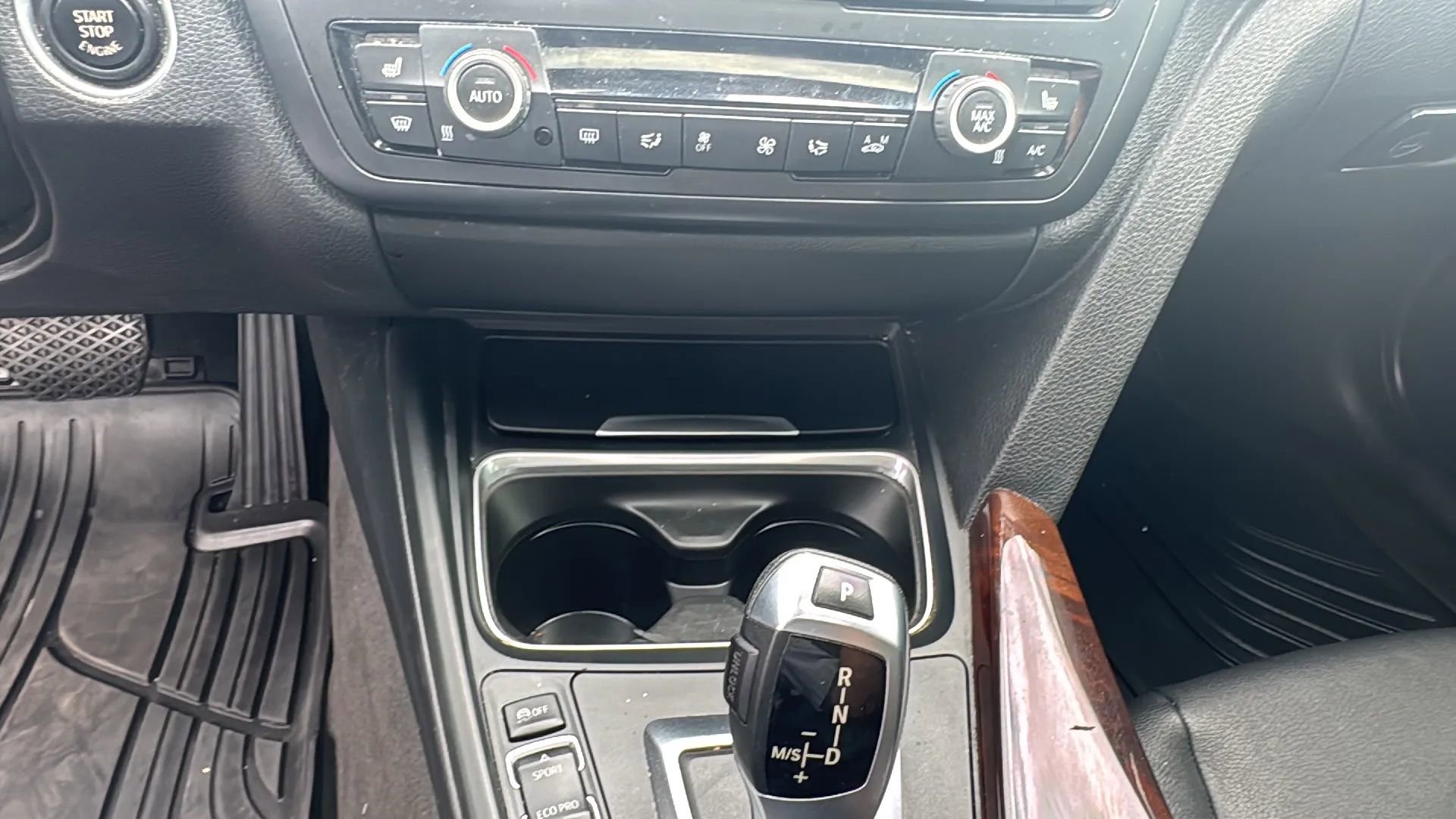 Used 2015 BMW 328i xDrive Sedan image 11