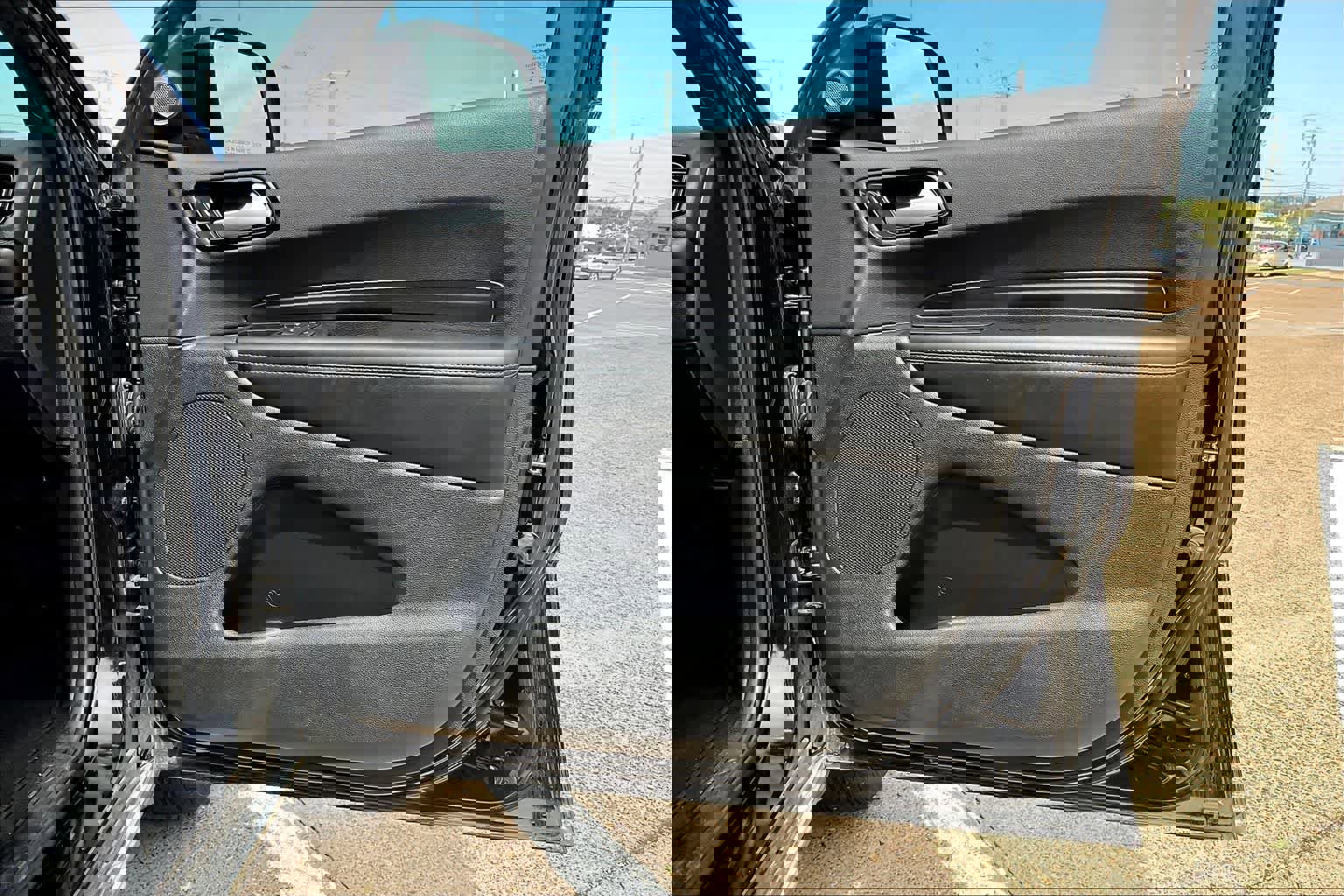 Used 2024 Dodge Durango SXT image 26