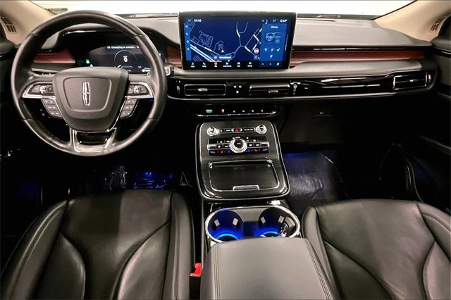 Used 2023 Lincoln Nautilus Reserve w/ Monochromatic Package image 15