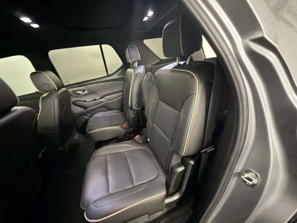 Used 2023 Chevrolet Traverse Premier w/ Redline Edition FWD image 26