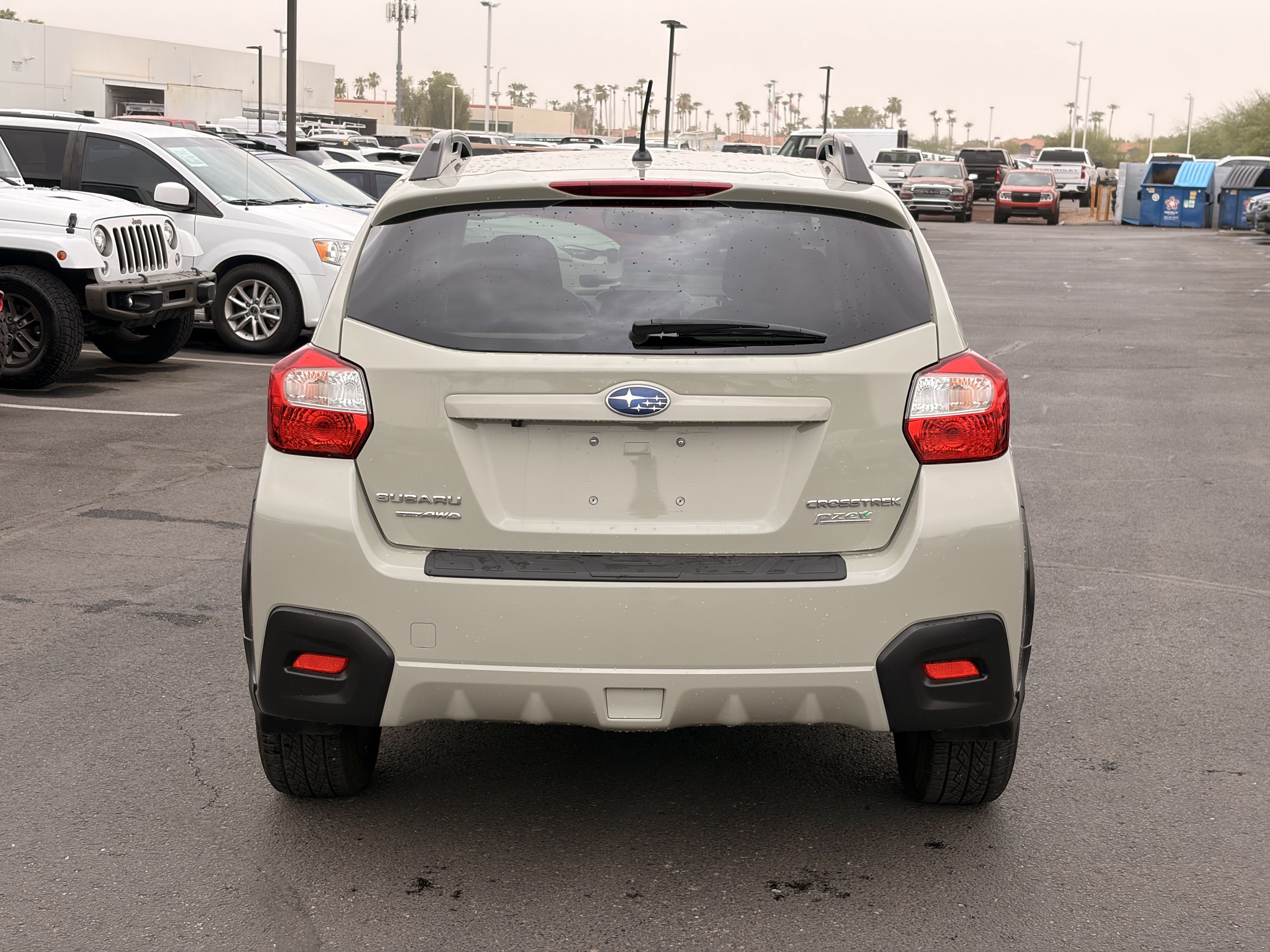 Used 2017 Subaru Crosstrek 2.0i Premium w/ Popular Package #2 AWD/4WD image 4