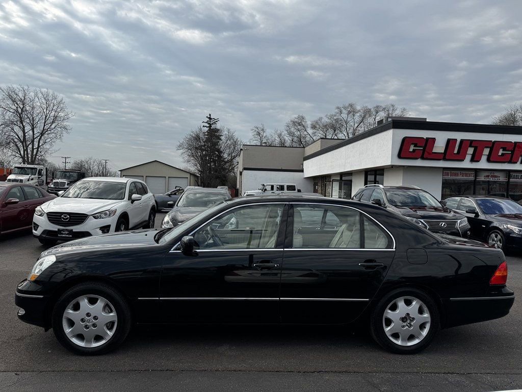 Used 2001 Lexus LS 430 image 8