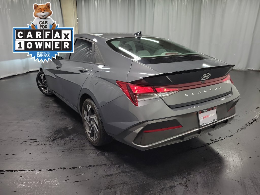 Used 2025 Hyundai Elantra Sport FWD image 6