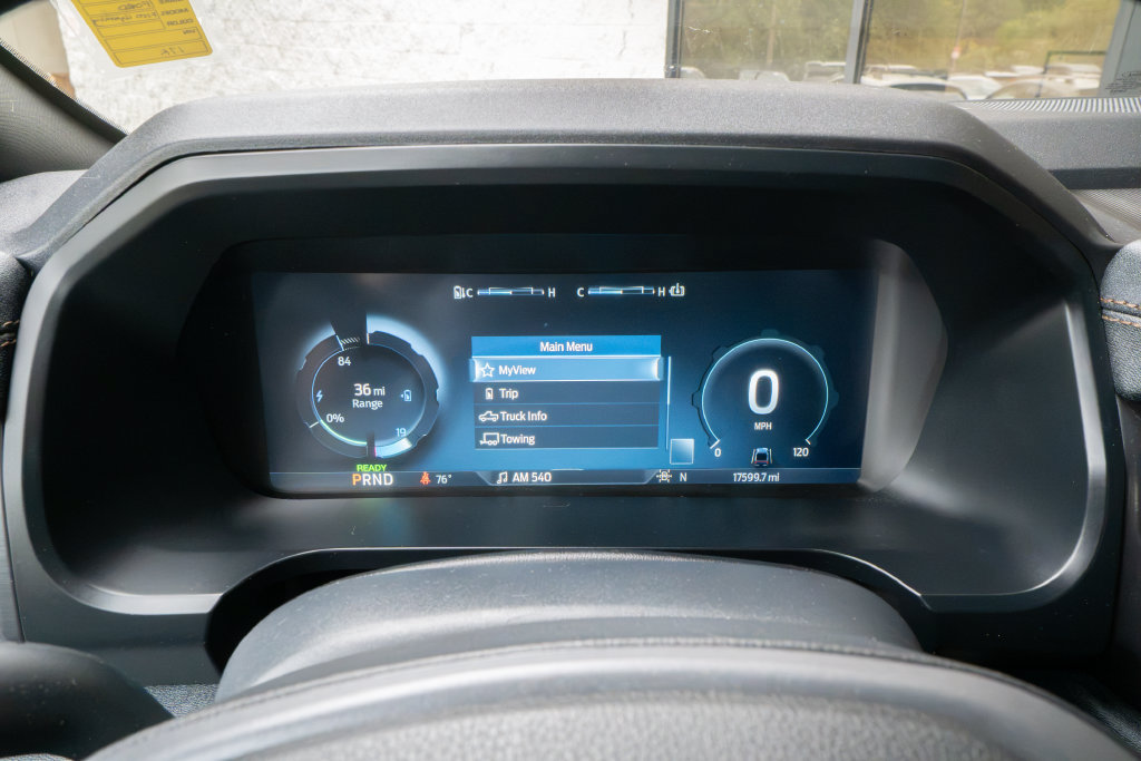 Used 2023 Ford F150 Lightning Lariat AWD/4WD image 13