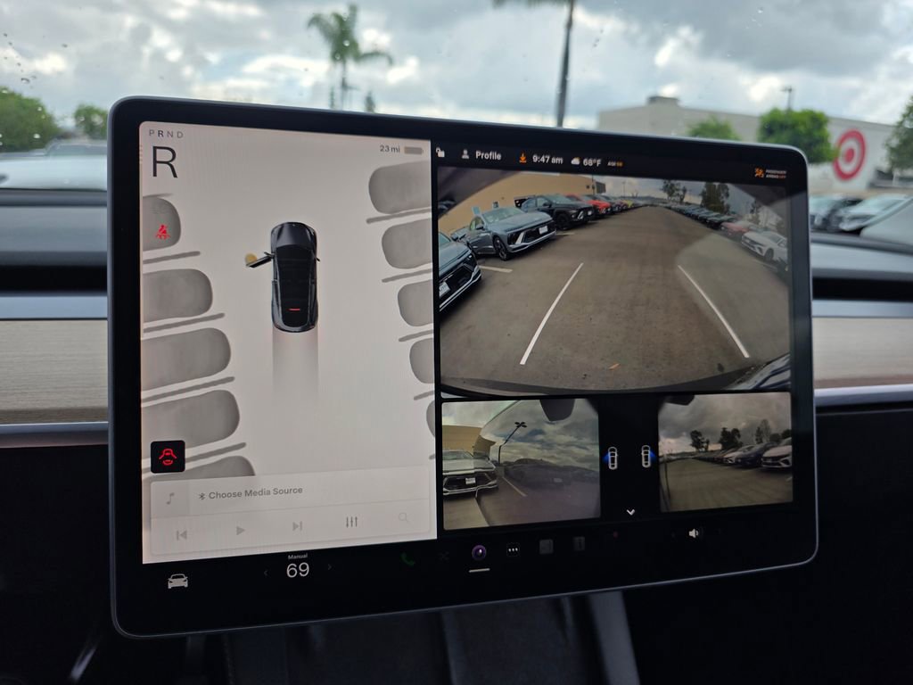 Used 2023 Tesla Model Y Long Range image 28