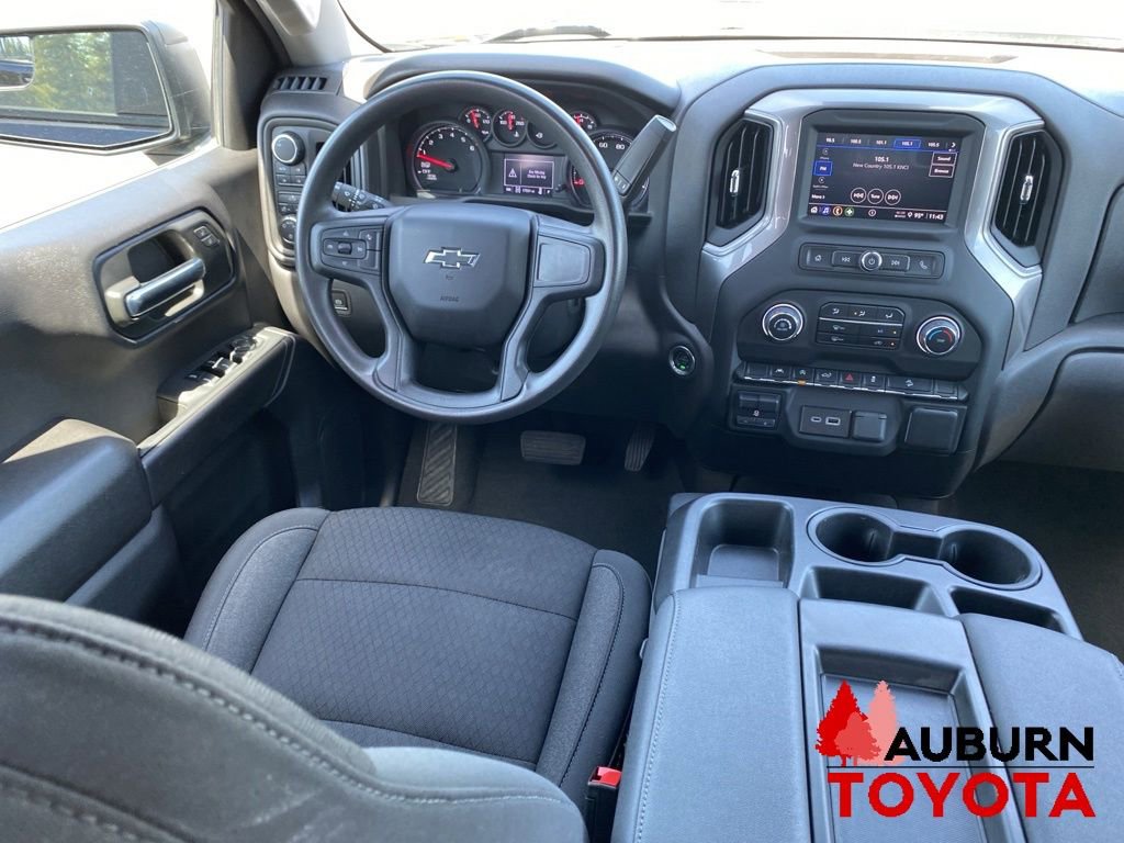 Used 2024 Chevrolet Silverado 1500 Custom Trail Boss w/ Dark Appearance Package AWD/4WD image 25