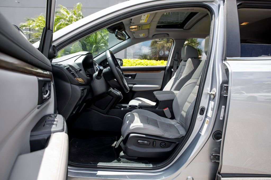 Used 2017 Honda CR-V Touring image 24